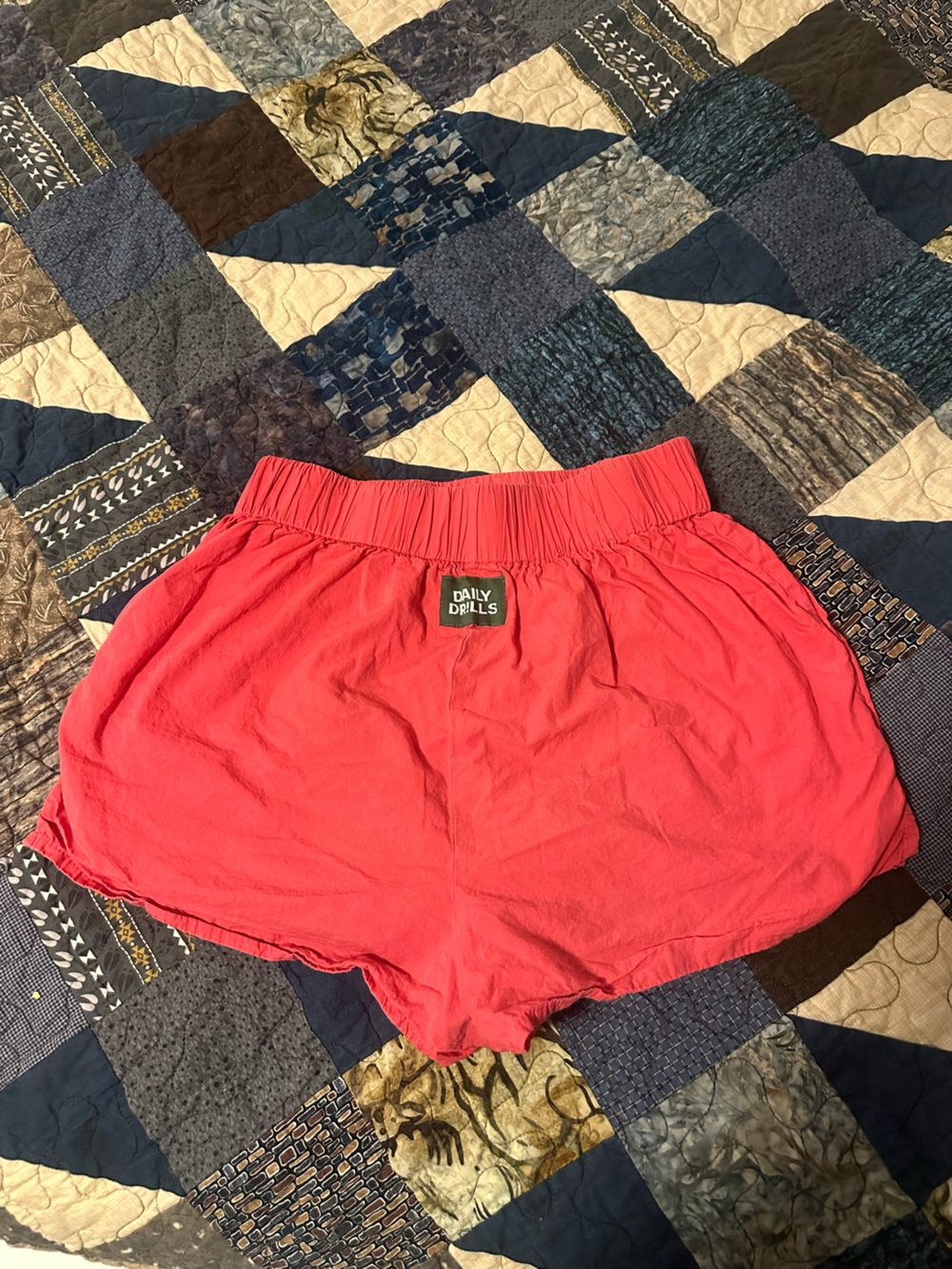 Daily Drills Coral Elastic-Waist Athletic Shorts